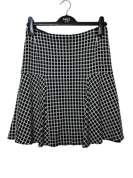 Dresses & Skirts - Madeleine Square Print Mini Skirt Monochromatic Black White - UK Size 10 Petite